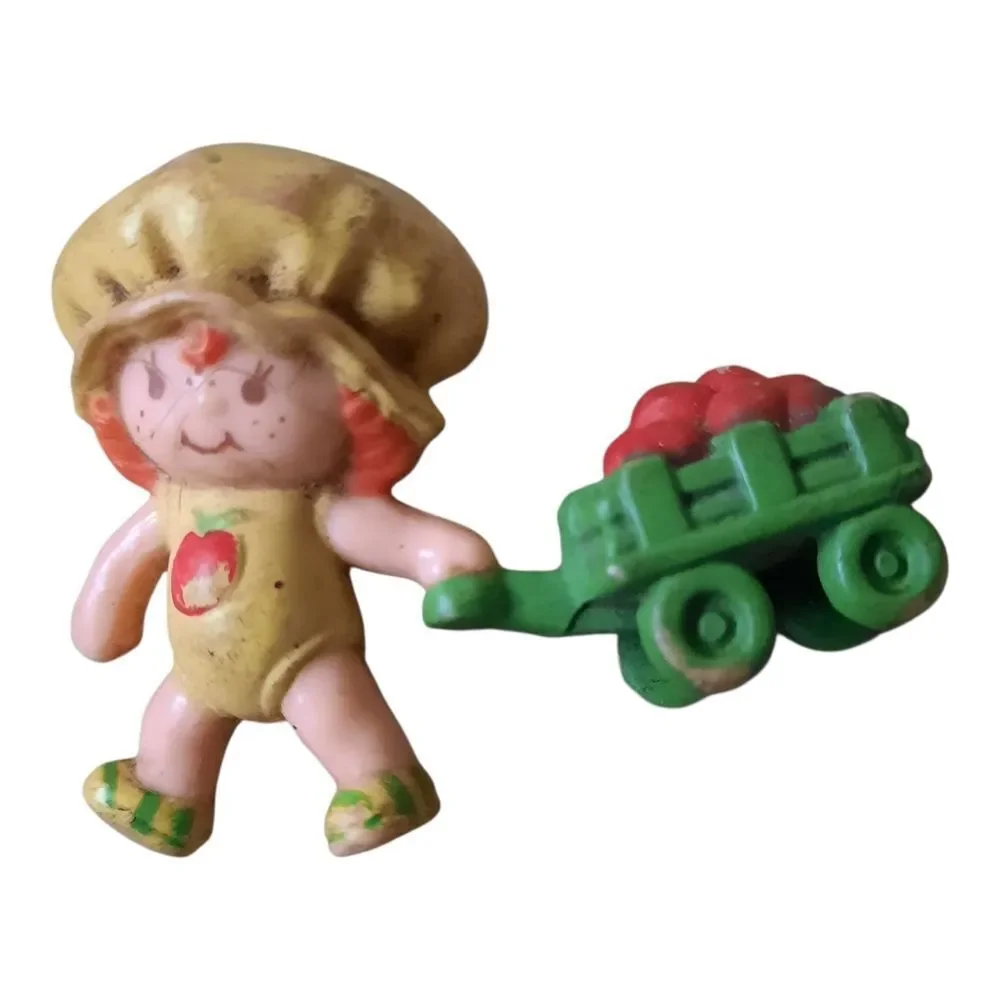 1982 Strawberry Shortcake Apple Dumplin & Fruit Cart 2